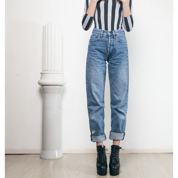 grunge mom jeans
